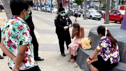 ศูนย์คุ้มครองคนไร้ที่พึ่ง-เมืองพัทยา ช่วยนำตัว "แม่สายหยุด" ส่ง รพ.รักษา