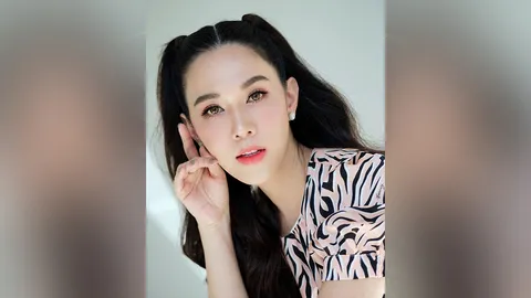 เมย์ ปทิดา เส้นเลือดในตาแตก โหมงานหนักตัดต่อละครทำเองทุกขั้นตอน (คลิป)