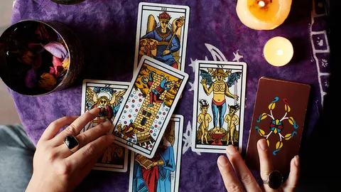 ดูดวงไพ่ยิปซี รายปักษ์ 16-30 เมษายน 2565 การเงิน การงาน ความรัก ครบทั้ง 12 ราศี