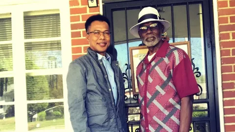 มอริส เค โพสต์แนะนำพ่อให้รู้จัก ตระกูลใหญ่มาก มีลูกหลานเกิน 200 คน