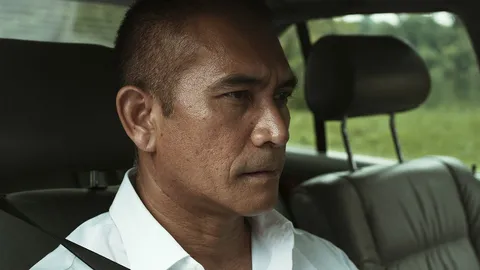 "ผู้พันเบิร์ด" พลิกคาแรกเตอร์สวมบท มาเฟีย ใน “มาเฟียเดอะซีรีส์ ปืนกลและคนเพี้ยน”