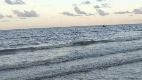 พบศพชายนิรนามถูกฆ่าถ่วงทะเลที่ปากพนัง ส่งนิติเวช รพ.มหาราชฯ ตรวจชันสูตร