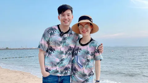 ยกครอบครัวเที่ยวทะเล "บีม กวี" อวดโมเมนต์สวีตภรรยา