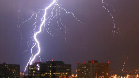 จับตาดินฟ้าอากาศปี 65 ใต้นํ้าท่วมตอนบนแล้ง