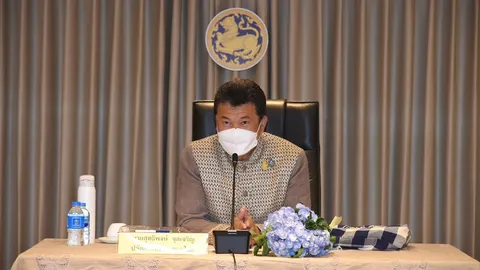 ปลัด มท. ประชุมขับเคลื่อนงานสำนักงานปลัด