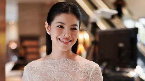 ดาราจิตอาสา “แคท-ซอนญ่า” รับรางวัลไทยบุคคลแห่งชาติ