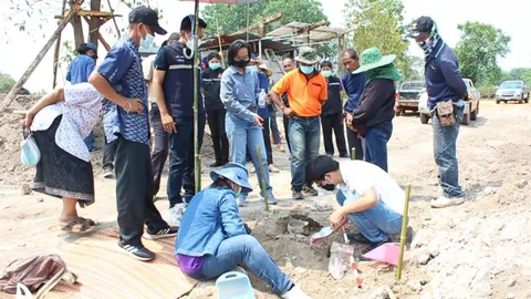 กรมศิลป์ฯ ตรวจสอบที่ดินพบวัตถุโบราณที่บ้านท่าเสียว อายุใกล้เคียงบ้านเชียง
