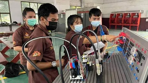 มทร.สุวรรณภูมิ เปิดหลักสูตรวิศวะหุ่นยนต์ปี 65 รับ EEC