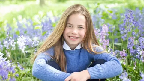  เจ้าหญิงชาร์ลอตต์ สดใสสมวัย ในวันคล้ายวันประสูติ ชันษา 7 ปี