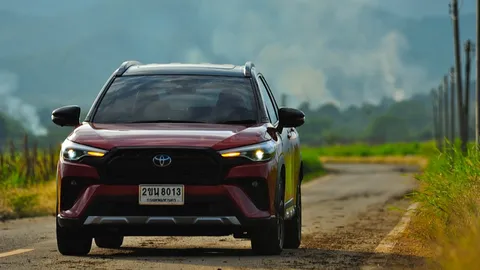 หล่อดีมีความประหยัด ทดสอบ TOYOTA COROLLA CROSS 1.8 HYBRID GR SPORT 