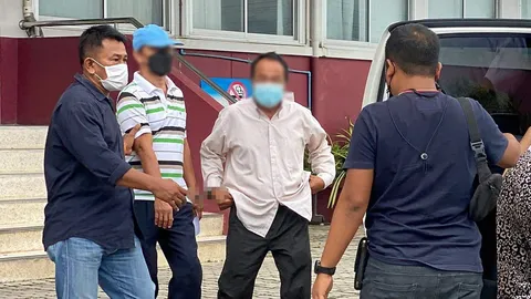 ส่งฝากขัง 