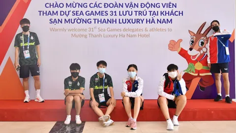 เจ้าภาพซีเกมส์ป่วน "ฟุตซอลหญิงทีมชาติไทย" ย้ายมาโรงแรม 3 ดาว-ปล่อยอดข้าว 4 ชม.