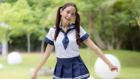 พลอย ชิดจันทร์ ย้อนวัยกลับไปอายุ 18 สุดแบ๊วไม่เหลือคราบคุณแม่ลูก 4