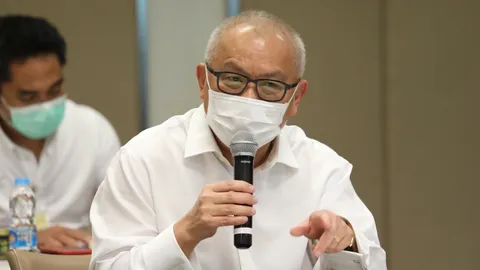 กบน.หยุดขึ้นดีเซล 1 บาทต่อลิตร ขอดูภาพรวมราคาน้ำมันโลก 16 พ.ค. 65 ก่อน