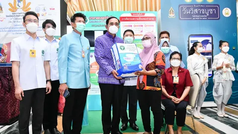 รัฐมอบของขวัญผู้สูงวัย 3 ด้าน “บิ๊กตู่” ห่วงไทยกำลังเข้าสู่สังคมผู้สูงอายุ