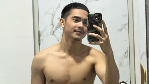 สามี เจนนี่ ได้หมดถ้าสดชื่น อวดความฟิตโชว์ซิกซ์แพ็ก ทำสาวๆ แอบซี้ด