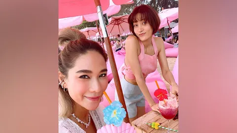 นุ่น สินิทธา เผยความสัมพันธ์ พลอย เฌอมาลย์ ที่คนนอกมองพี่น้องไม่ถูกกัน