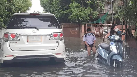 ทุลักทุเล 