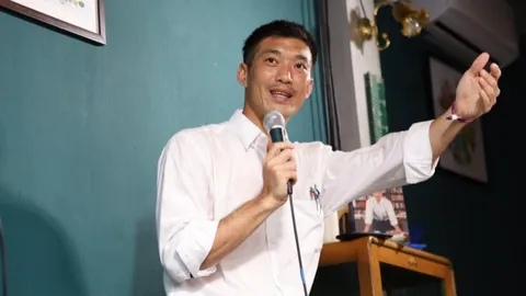 “ธนาธร” ชวนคนพัทยาใช้สิทธิ์เลือกตั้ง คณะก้าวหน้าพร้อมสร้างความเปลี่ยนแปลง