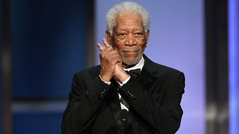 รัสเซียสั่งห้ามชาวอเมริกันเกือบพันคนเข้าประเทศ “มอร์แกน ฟรีแมน” ก็โดน