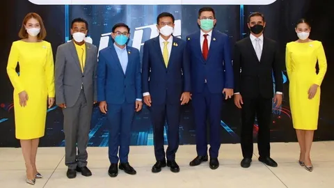 รมว.ดีอีเอส เปิดงานสัมมนาแนวทางการบังคับใช้ พ.ร.บ.คุ้มครองข้อมูลส่วนบุคคล 2562