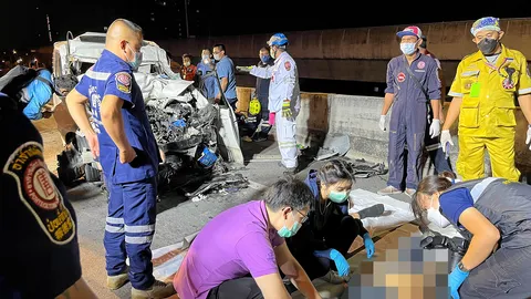 ชนท้าย 2 ศพ 