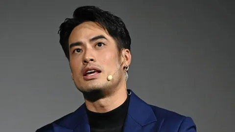 คลั่งรักหนัก! “บอย ปกรณ์” โชว์หวานให้ช่อดอกไม้เลโก้ “เฟย์” ดีใจมีคนให้คิดถึง