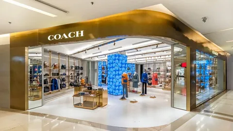 เปิดตัวดิจิทัลสโตร์ Coach ณ ศูนย์การค้าสยามพารากอน