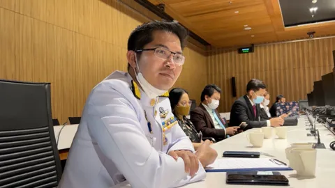 เต้ มงคลกิตติ์ แจงคลิปคุยทนายเดชา ยันไม่ได้ขู่ แค่หยอกเล่นแบบพี่น้อง (คลิป)