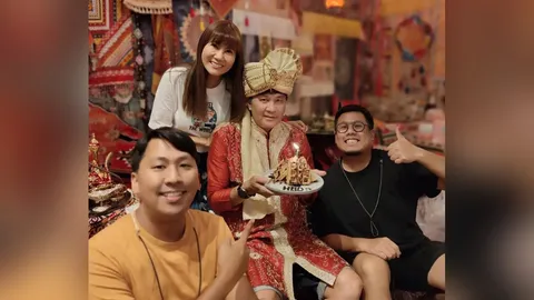 แก้ว อภิรดี เผยโมเมนต์อบอุ่น ฉลองวันเกิดอดีตสามี อ๊อด โอภาส