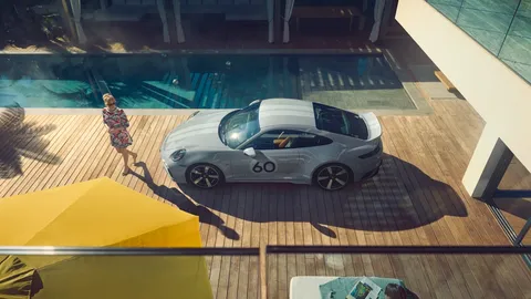 หมุนเวลาหาอดีต PORSCHE 911 SPORT CLASSIC 