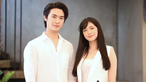 "เฌอปราง" กับบทบาทคุณครูครั้งแรก นำทีมนักแสดงบวงสรวงซีรีส์ "Thank you Teacher"