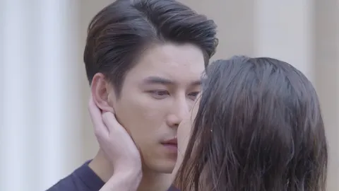 เคน เหวอ เจสสิกา จู่โจมจูบรำลึกรักเก่าต่อหน้าต่อตา วิว ใน "หัวใจรักพิทักษ์เธอ"