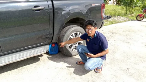 น้ำมันแพง โจรยังซ้ำเติมออกตระเวนเจาะถังน้ำมันรถชาวบ้าน วอนเร่งจับตัว (คลิป)