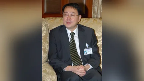 “เทพไท” เสียดาย ”วีระชัย” ไขก๊อกพ้น ส.ส.ปชป. ยินดี "ไชยยศ" เลื่อนลำดับ