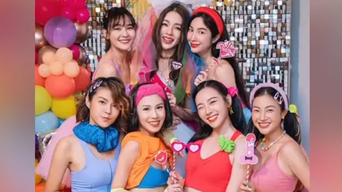 แอร์ ภัณฑิลา ปลื้ม เพื่อนๆ สตรอเบอร์รี่ชีสเค้ก จัดปาร์ตี้สละโสด (คลิป)