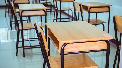 เร่งเก็บตกเด็กหลุดจากระบบ 1.7 หมื่นคนกลับ ร.ร.