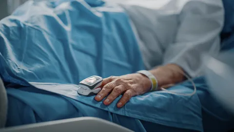 ติดโควิดซ้ำๆ อาจไม่ใช่วัคซีนธรรมชาติ เสี่ยงอาการรุนแรง-Long COVID 