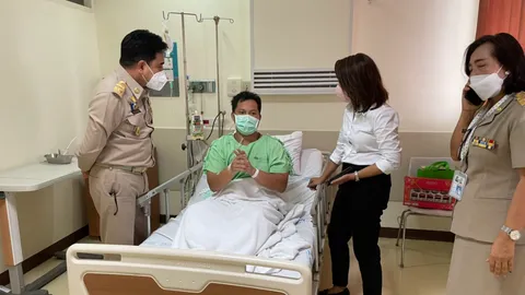 นายกฯ ห่วงใย เพลิงไหม้ย่านสำเพ็ง สั่ง รมว.แรงงาน เร่งช่วยเหลือ ลูกจ้าง นายจ้าง ด่วน