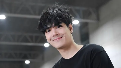 นิกกี้ ณฉัตร คอมเมนต์แซว โฟร์ แต่มีคนดราม่า เจอสวนกลับอย่าเลอะเทอะ