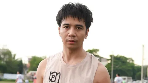 แห่เรียกคุณพ่อ หลัง ก้อง ห้วยไร่ เปิดตัวลูกสาวลูกชาย สวยหล่อน่าจีบ