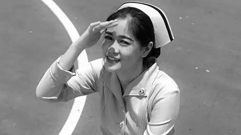 พยาบาลสาว 25 ขับเก๋งประสานงากระบะดับที่อัมพวา เผยพระเพิ่งทักชะตาไม่ดี (คลิป)