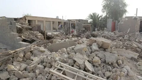 อิหร่านสะเทือน แผ่นดินไหววันเดียว 24 ครั้ง แรงสุด 6.3 ตายแล้ว 5 ศพ