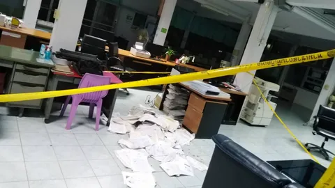 ไฟไหม้เอกสารที่ดินท้ายเหมือง คาดไฟฟ้าลัดวงจร-ไม่ตัดปมลอบวางเพลิงทำลาย