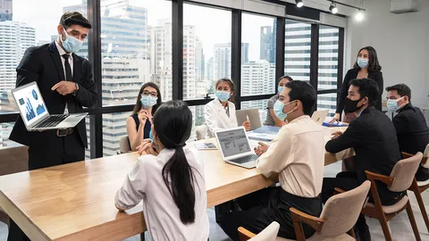 ชง ศบค.บังคับใส่แมสก์พื้นที่ปิด ยอดป่วยเพิ่มขึ้น