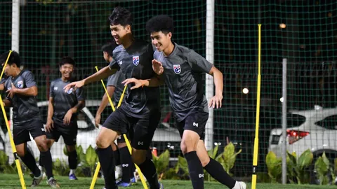 ทีมชาติไทย U19 ซ้อมครั้งสุดท้ายก่อนดวล อินโดนีเซีย-เสกสรรค์ ย้ำห้ามประมาทคู่แข่ง