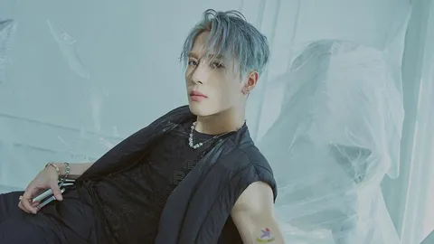 รู้จัก แจ็คสัน หวัง หนึ่งในสมาชิก GOT7 หนุ่มหล่อเท่มากความสามารถ