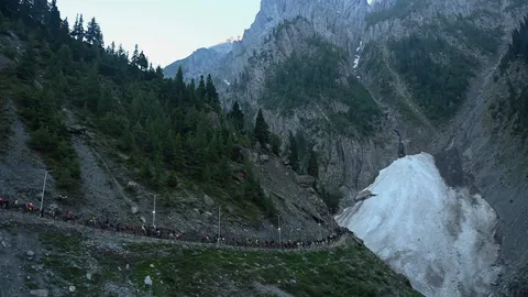 สุดสลดน้ำท่วมฉับพลัน ซัดผู้แสวงบุญในแคชเมียร์ดับ 13 ศพ