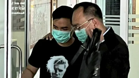 ไฮโซทะเลปัดปล้นปอร์เช่ ฟัดกลับนักธุรกิจสิงคโปร์