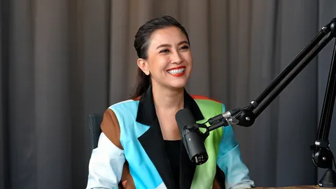 “มิลค์-เขมสรณ์” ลบคำปรามาสขึ้นนั่งเก้าอี้ผู้ประกาศข่าว หมอดูทักให้เปลี่ยนนามสกุล